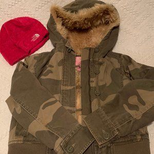 Girls Gap Camo Coat and North face hat